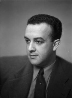 Pedro, António. O teatro e os seus problemas. Lisboa: Inquérito, 1951