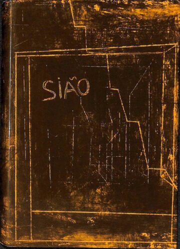 Capa de livro castanha com título escrito à mão